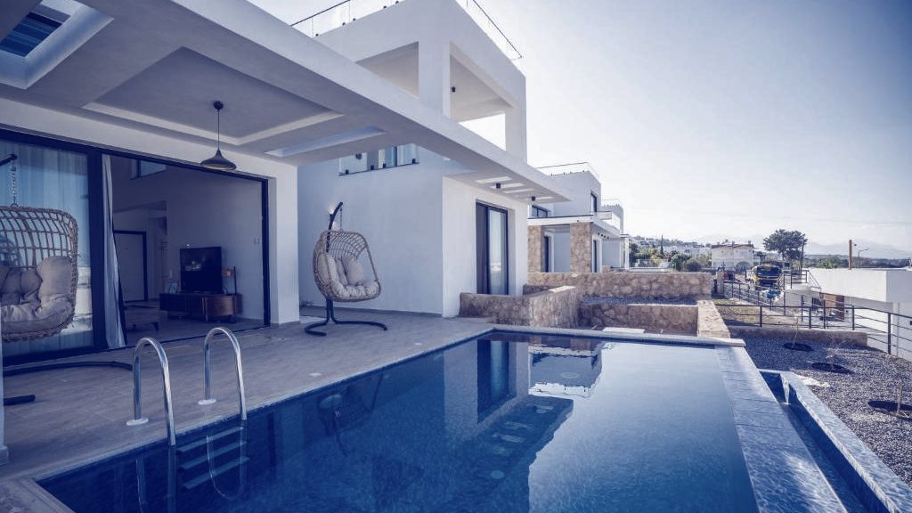 Blue Sunset Villaları